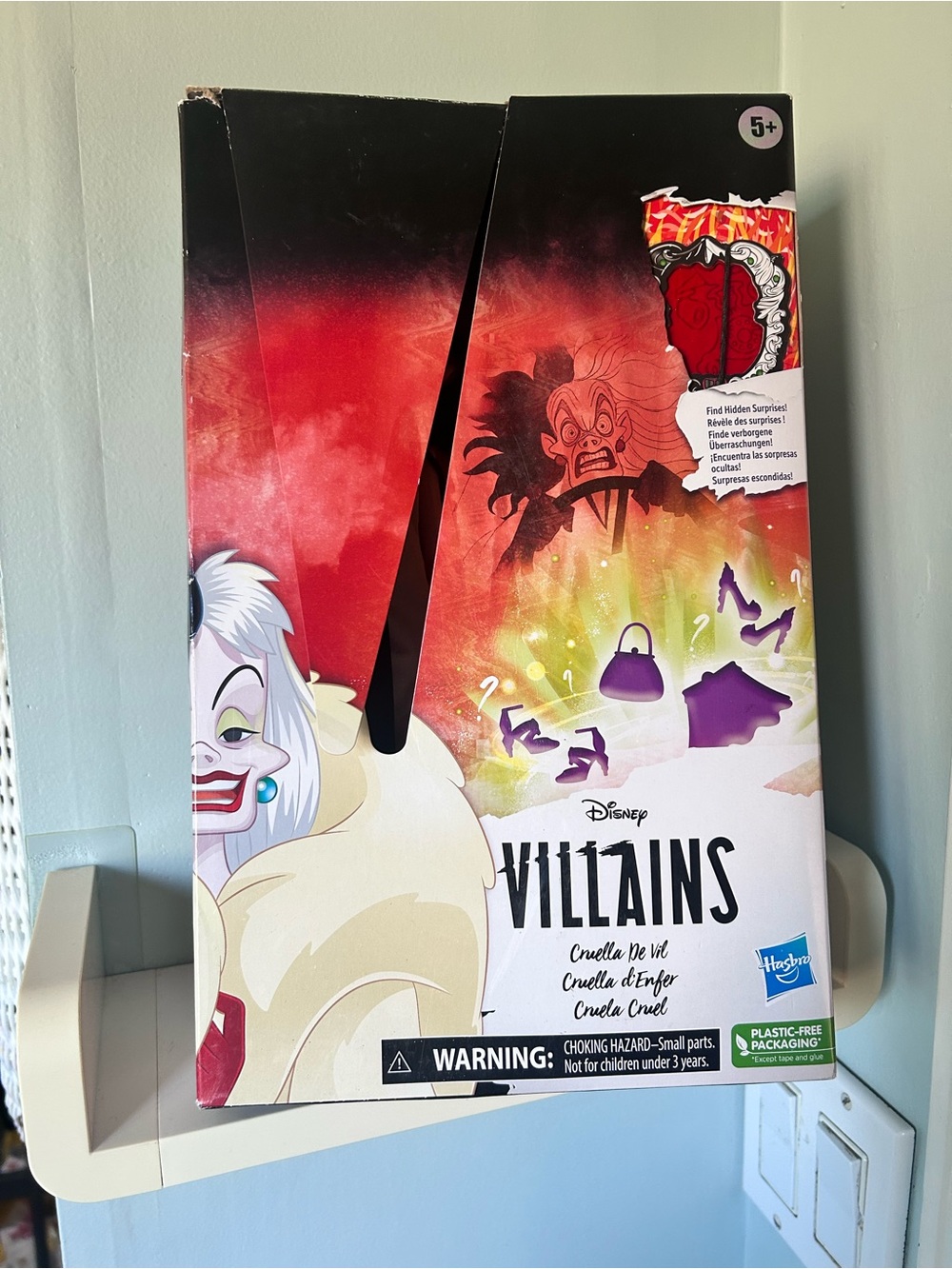 Disney Villains Cruella de Vil doll
